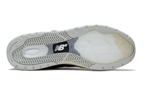Load image into Gallery viewer, New Balance Numeric 933 Reynolds Black/ Blue Shoes
